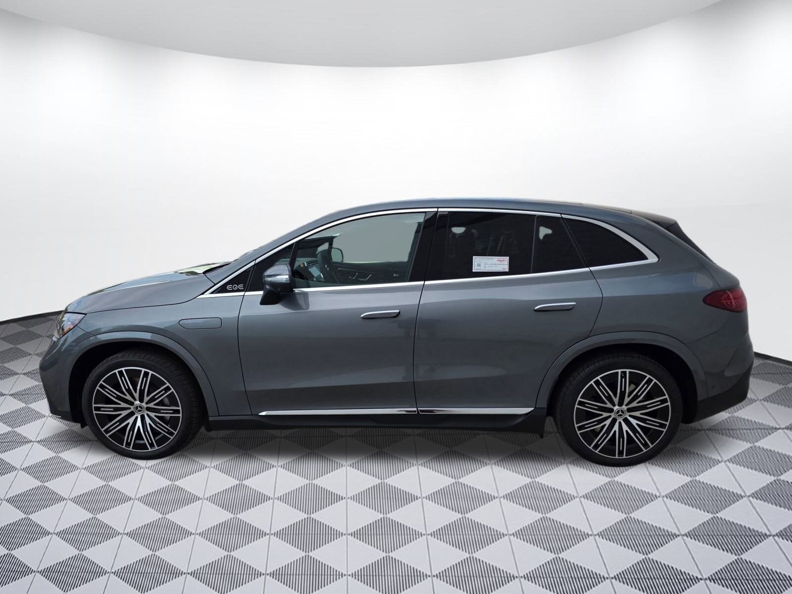 2026 Mercedes Benz EQE SUV 4MATIC photo 2