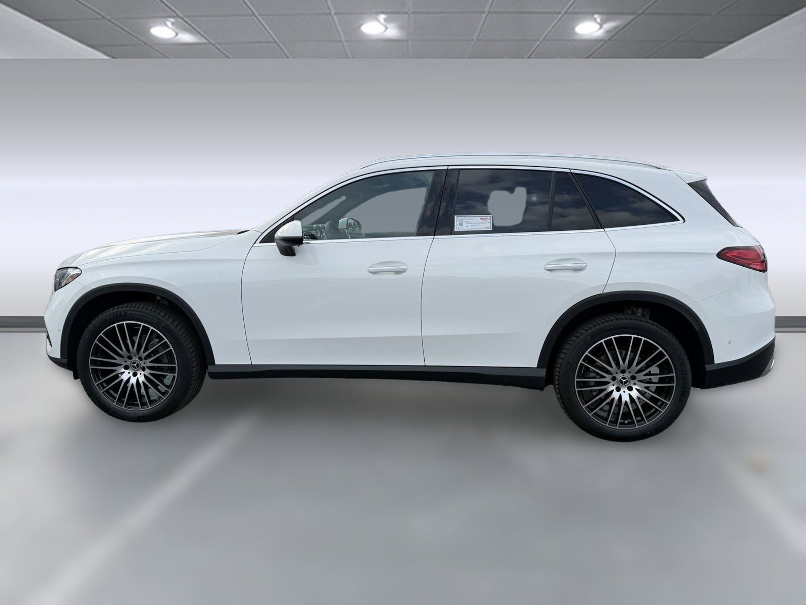 2026 Mercedes Benz GLC 300 4MATIC photo 2