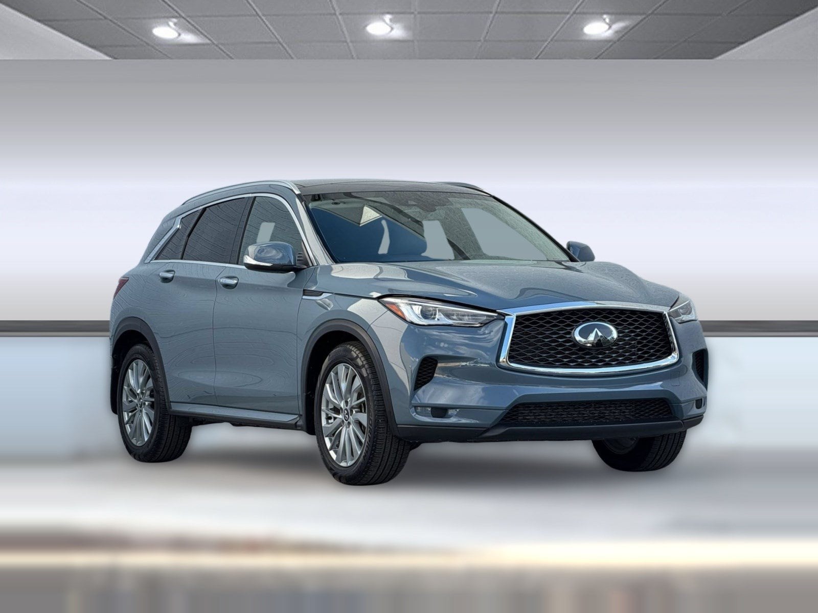 2023 INFINITI QX50 LUXE SUV