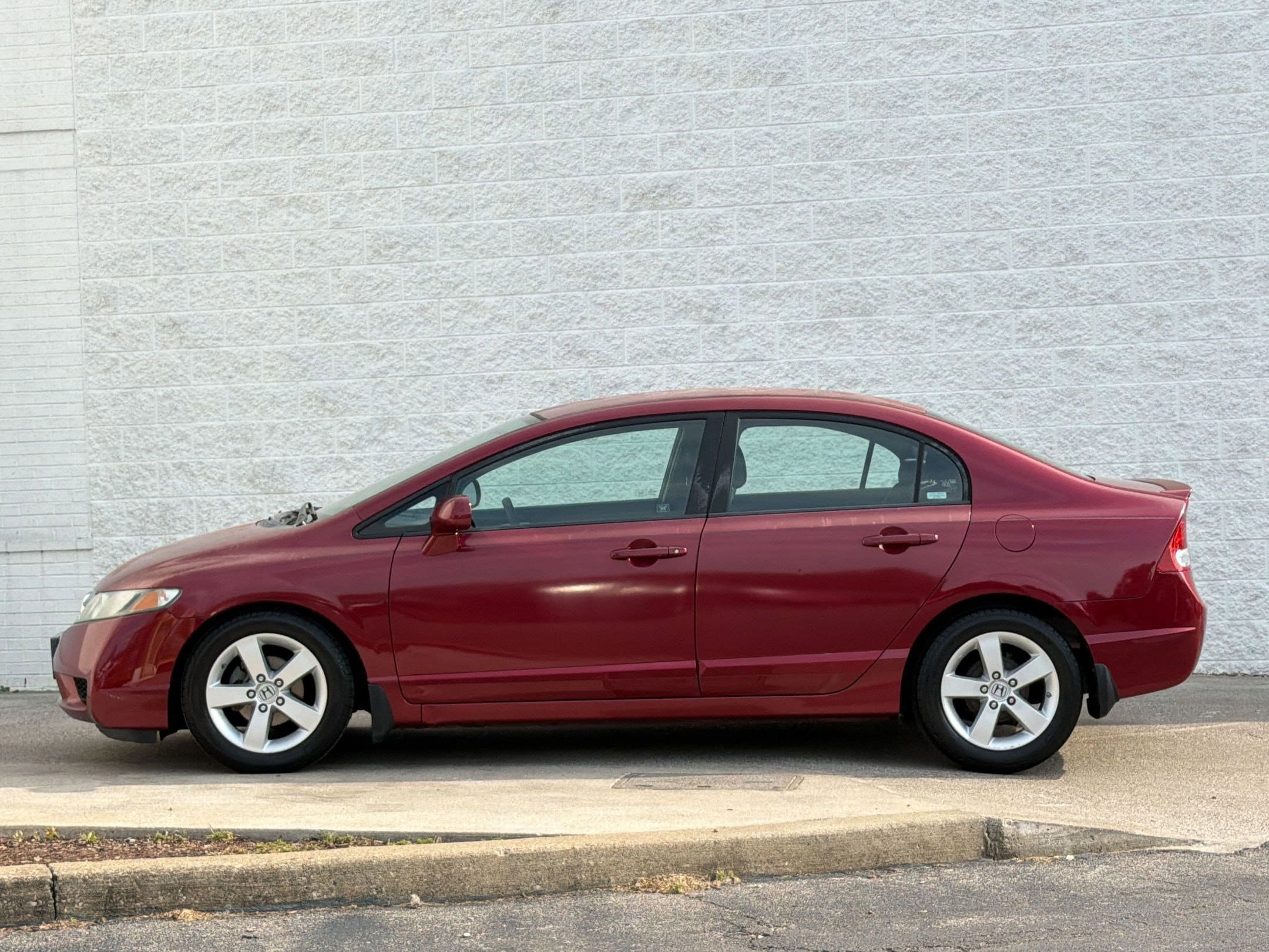 Used 2009 Honda Civic LX-S with VIN 2HGFA16659H346631 for sale in Franklin, TN