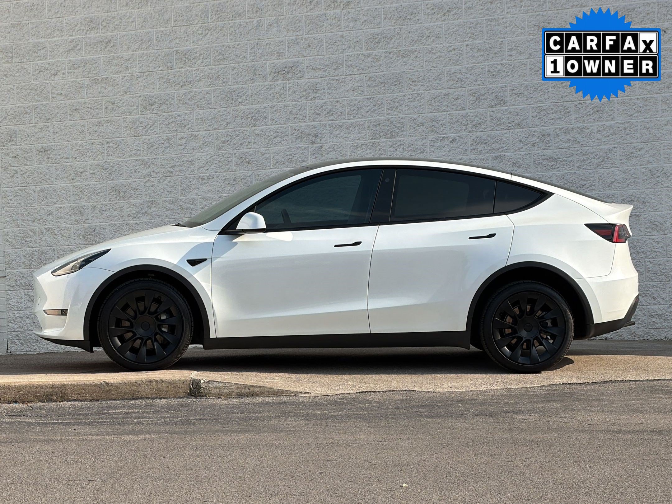 Used 2023 Tesla Model Y Long Range with VIN 7SAYGDEE5PF695262 for sale in Franklin, TN