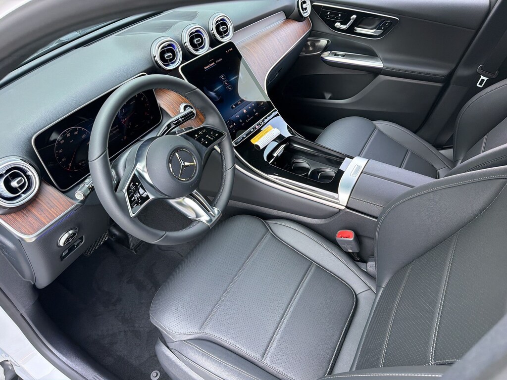 New 2026 Mercedes-Benz GLC 300 SUV