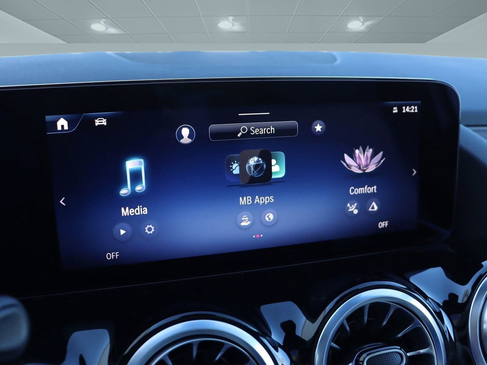 2025 Mercedes-Benz GLA GLA250 - Photo 35