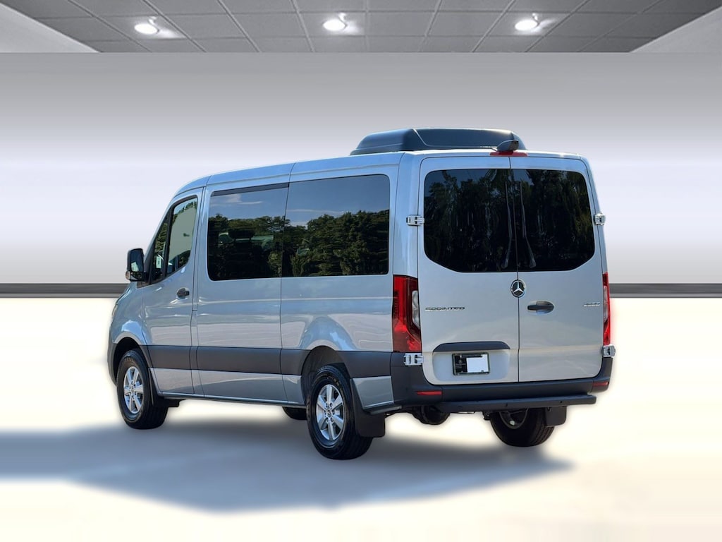 New 2025 Mercedes-Benz Sprinter Passenger Van 2500 Standard Roof I4 Diesel 144" RWD 2500 Standard Roof I4 Diesel 144 RWD