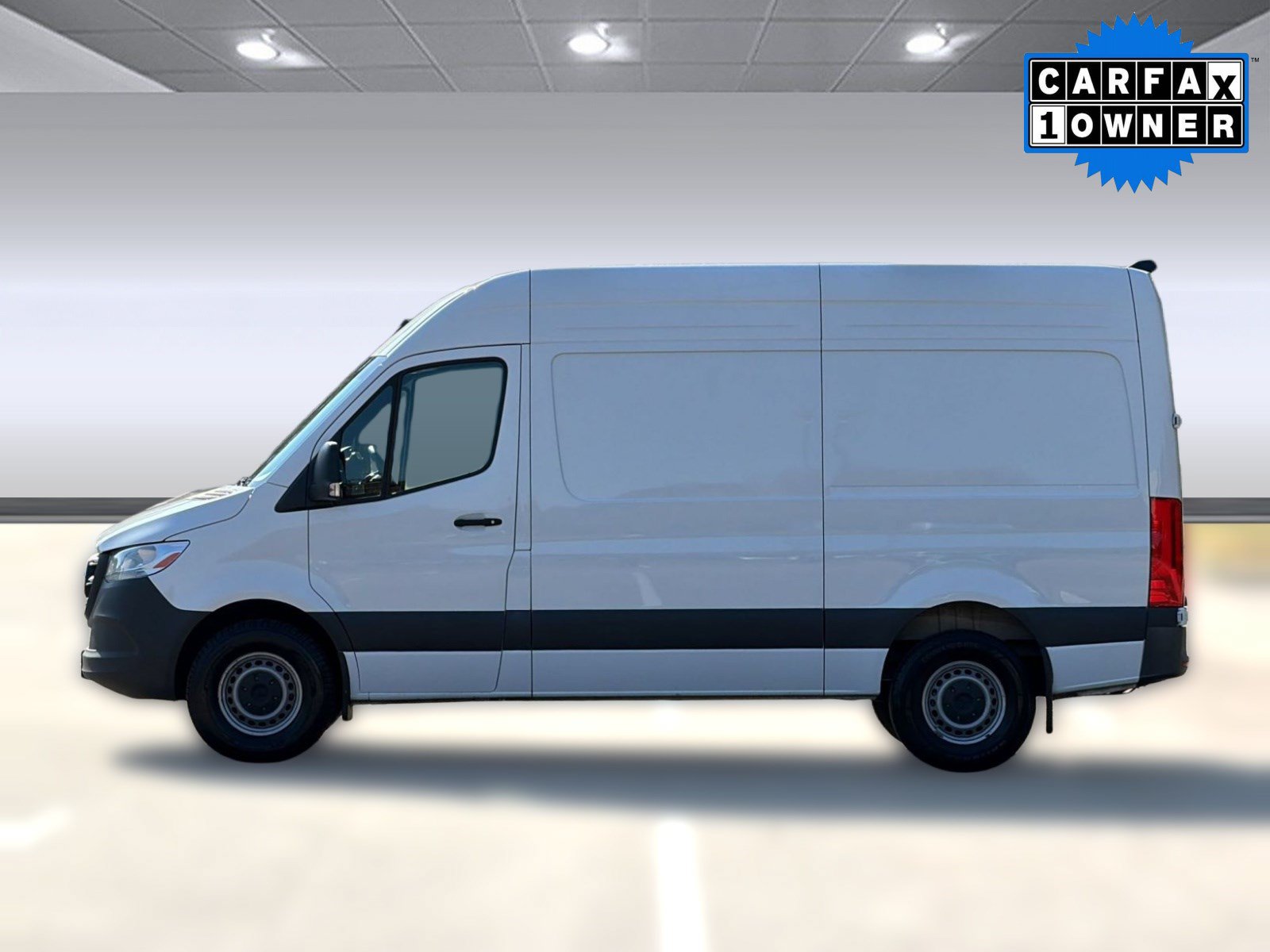 2025 Mercedes-Benz Sprinter Cargo Van Sprinter 2500 Standard Roof 4-Cyl Diesel HO (2500 2500 Standard Roof I4 Diesel HO 144 RWD