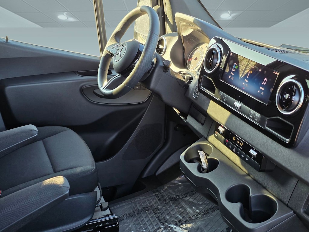 New 2025 Mercedes-Benz Sprinter Cargo Van 3500XD High Roof I4 Diesel HO 170" Extended R 3500XD High Roof I4 Diesel HO 170 Extended RWD