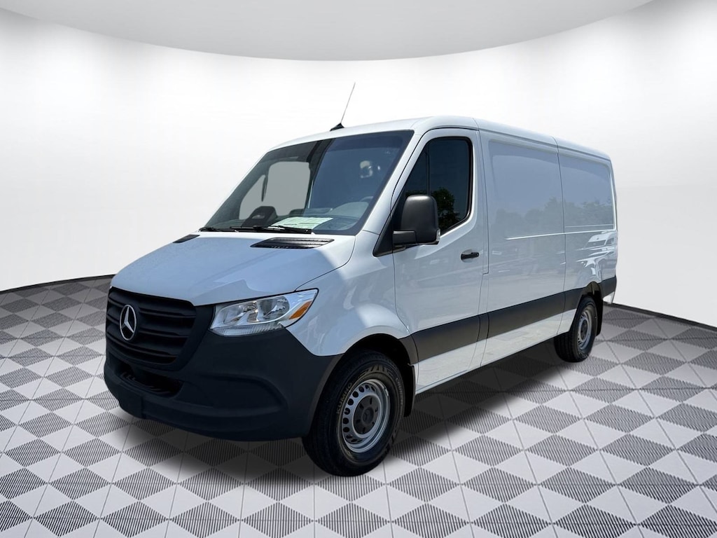 New 2025 Mercedes-Benz Sprinter Cargo Van 2500 Standard Roof I4 Diesel 144" RWD 2500 Standard Roof I4 Diesel 144 RWD