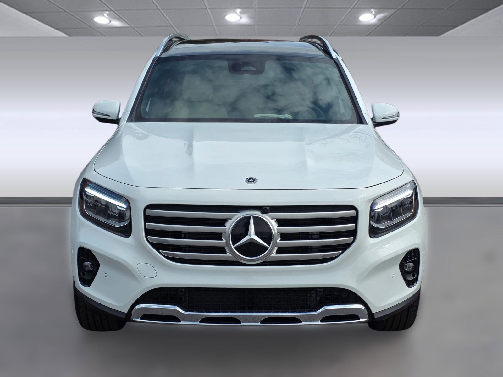 2026 Mercedes Benz GLB 250 4MATIC photo 3