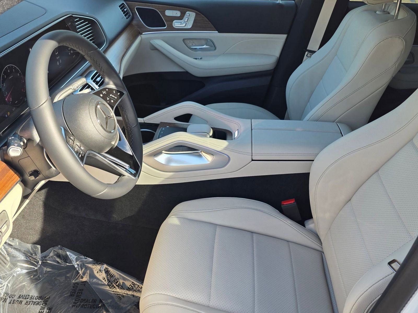 2026 Mercedes Benz GLE 350 4MATIC photo 4