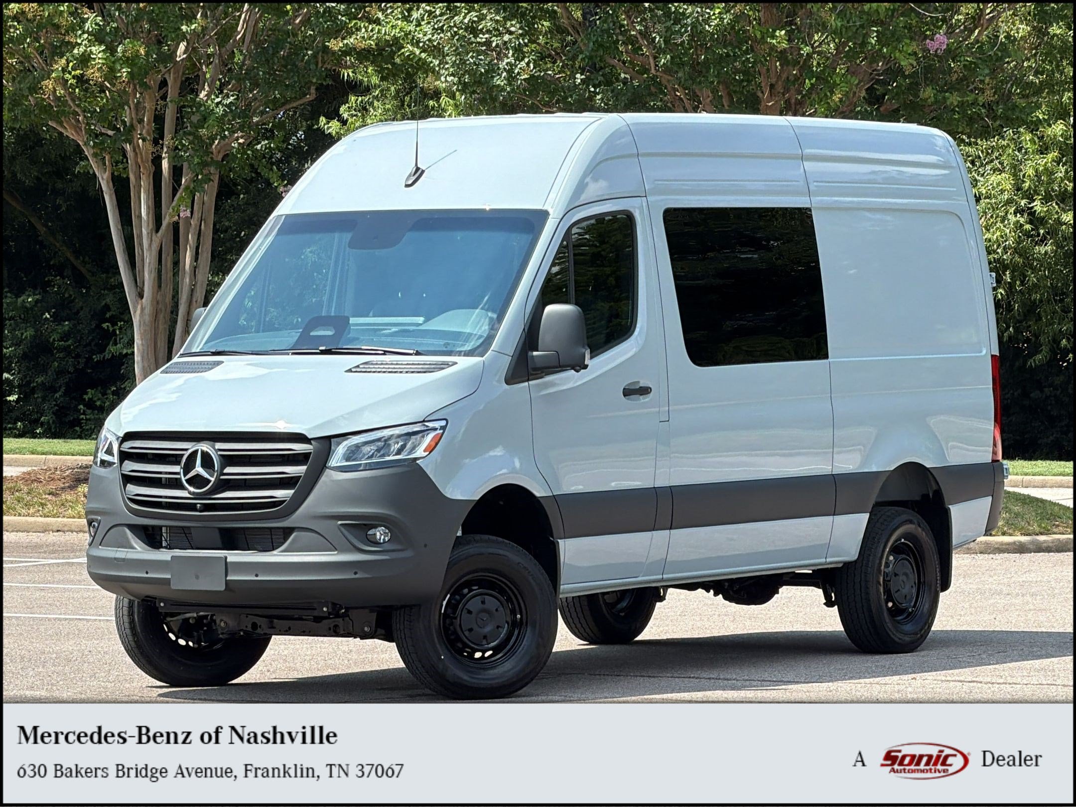 2026 Mercedes-Benz Sprinter Crew Van Sprinter 2500 High Roof4-Cyl Diesel HO (2500 High 2500 High Roof I4 Diesel HO 144 AWD