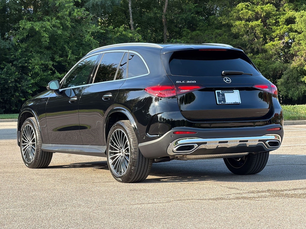 New 2026 Mercedes-Benz GLC 300 SUV