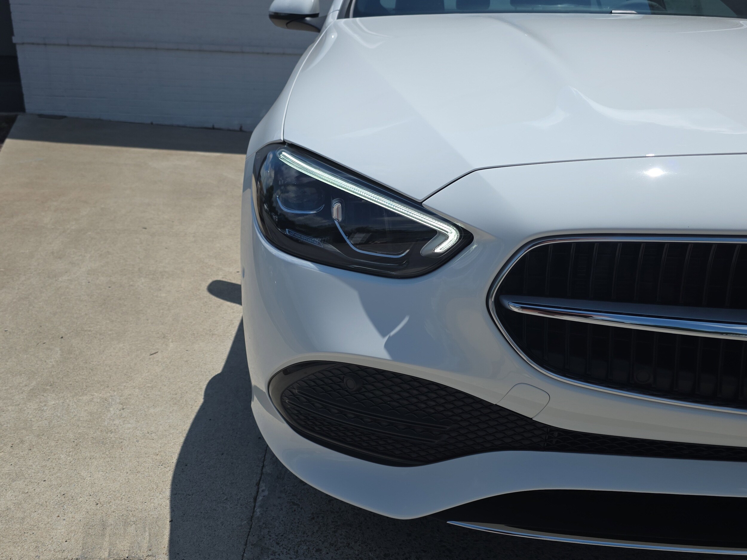 2025 Mercedes Benz C 300 Sedan photo 2