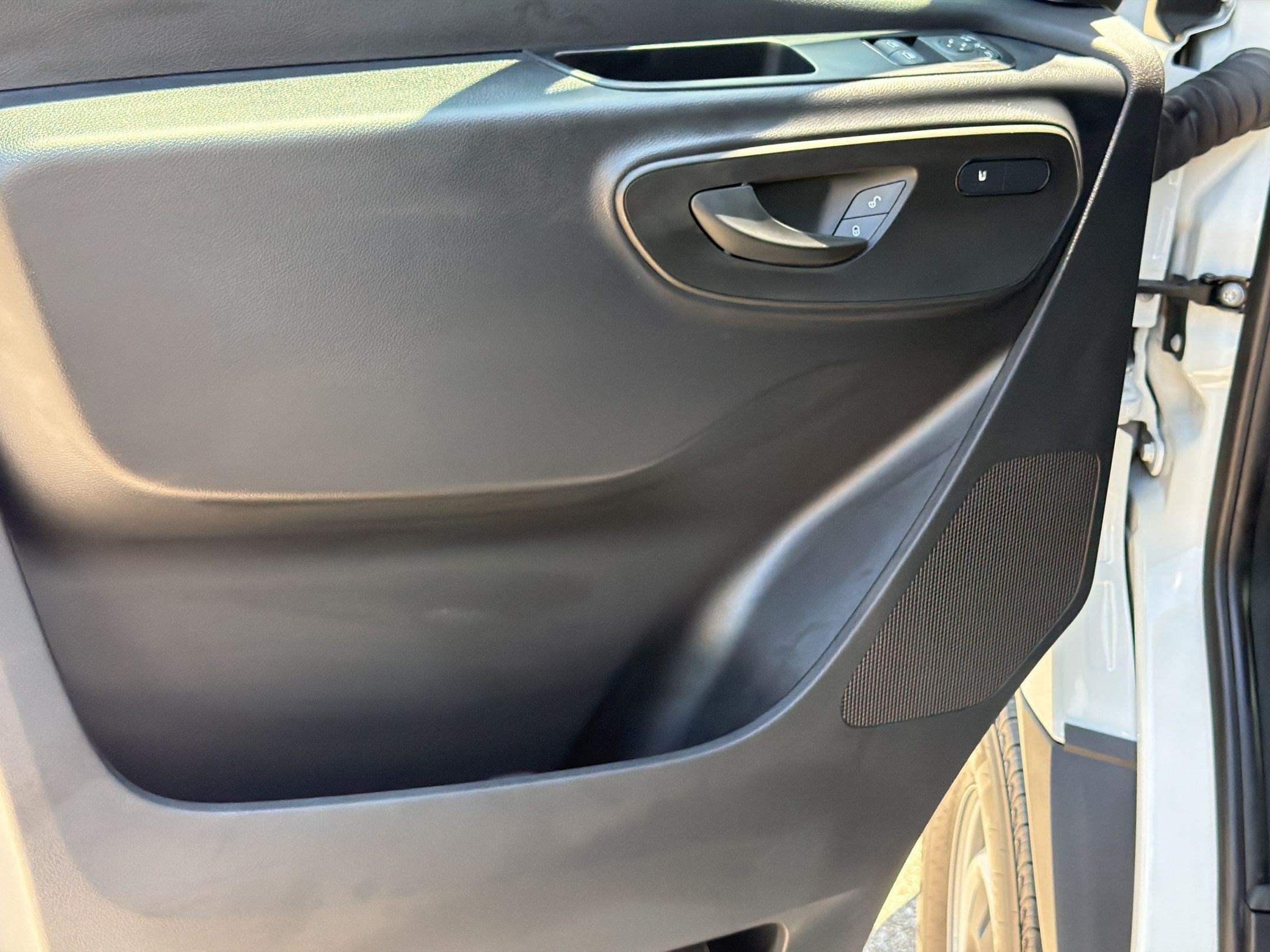 2025 Mercedes-Benz Sprinter Crew Van Base - Photo 17
