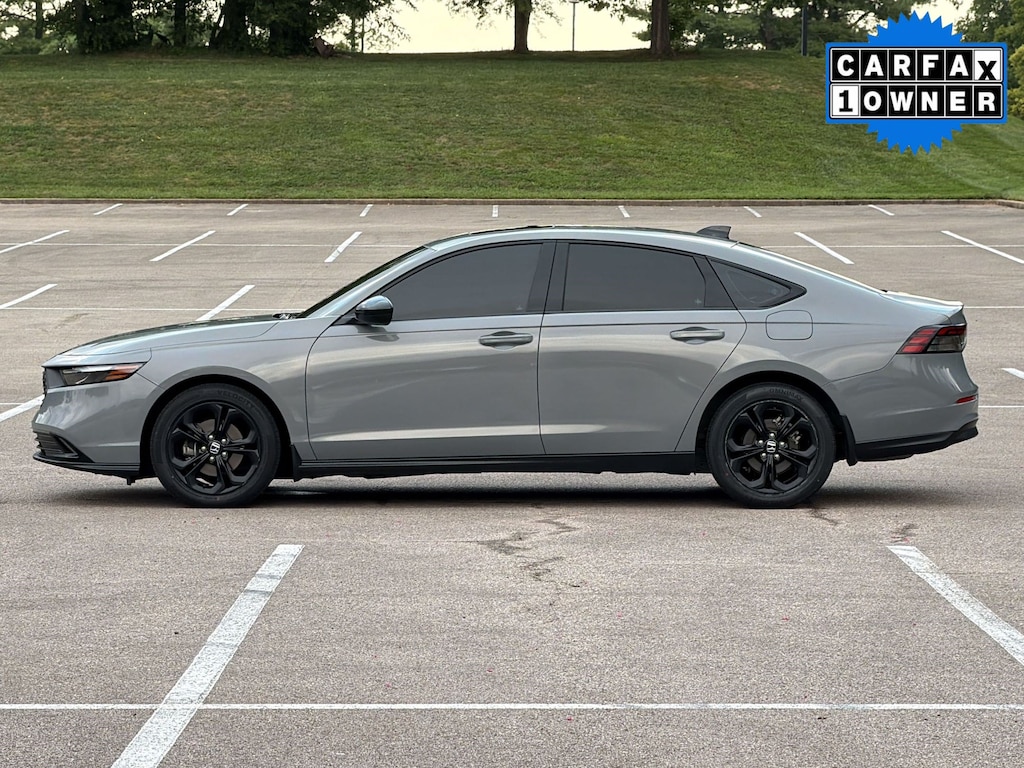 Used 2025 Honda Accord Sedan SE Sedan