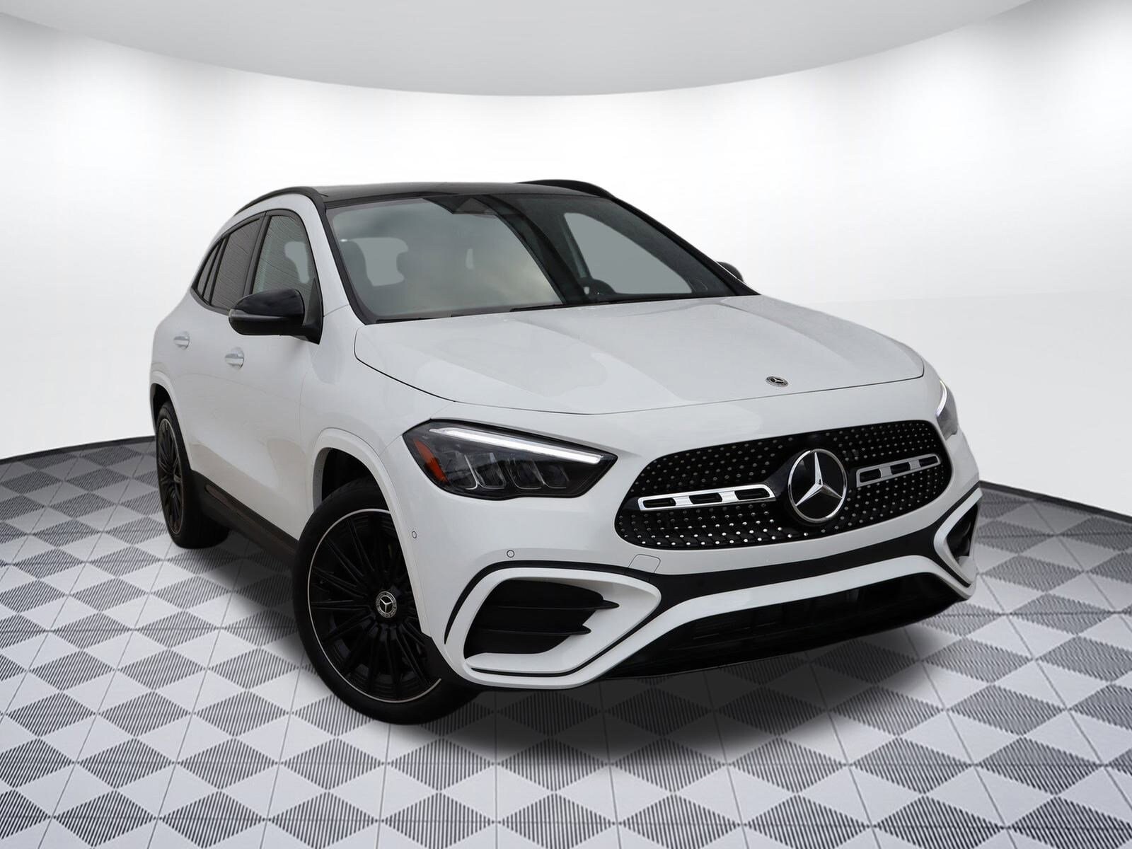 2025 Mercedes Benz GLA 250 photo 2
