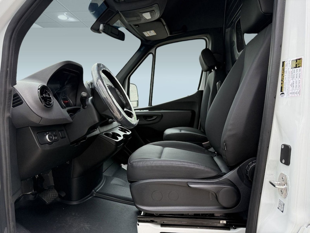 New 2025 Mercedes-Benz Sprinter Cargo Van 2500 High RoofI4 Diesel HO 144" RWD 2500 High Roof I4 Diesel HO 144 RWD