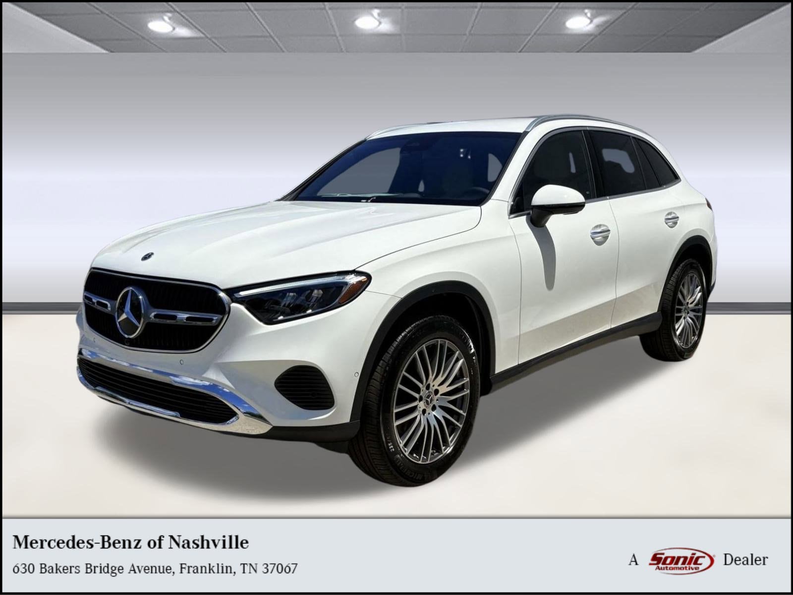2025 Mercedes-Benz GLC Base's photo