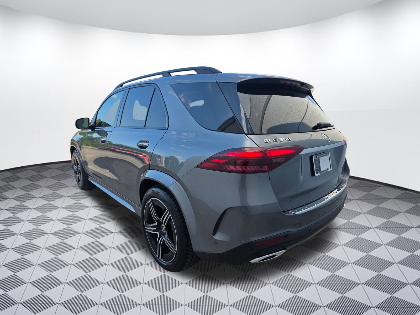 2024 Mercedes Benz GLE 350 photo 3