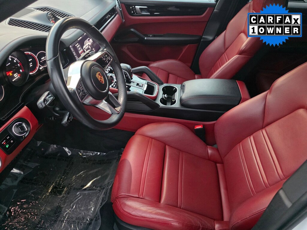 2020 Porsche Cayenne Coupe photo 4