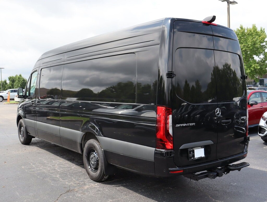 New 2024 Mercedes-Benz Sprinter Cargo Van 2500 High Roof I4 Diesel HO 170 Extended RWD 2500 High Roof I4 Diesel HO 170 Extended RWD