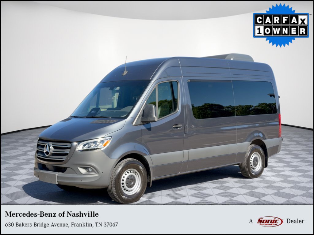 2025 Mercedes-Benz Sprinter Passenger Van Sprinter 2500 Standard Roof 4-Cyl Diesel HO (2500 2500 Standard Roof I4 Diesel HO 144 RWD
