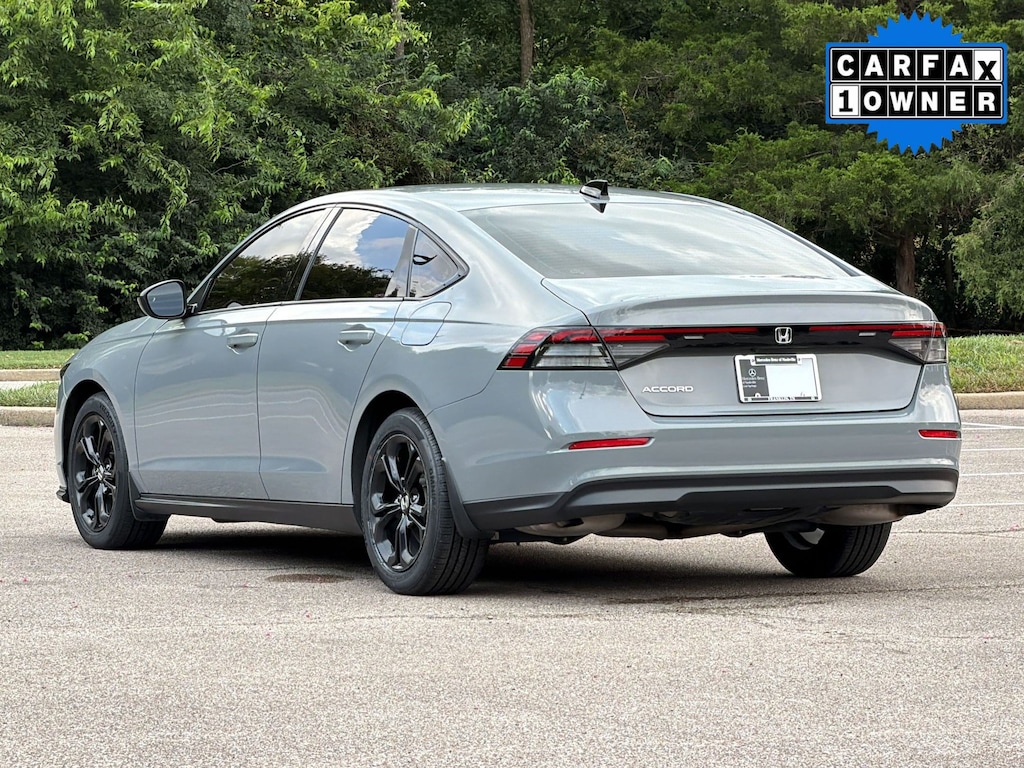Used 2025 Honda Accord Sedan SE Sedan