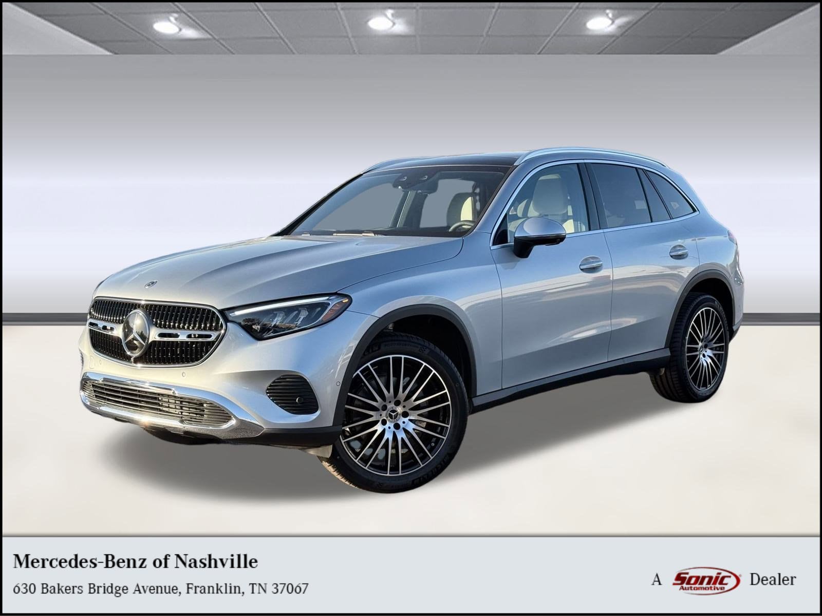 2026 Mercedes-Benz GLC Base's photo