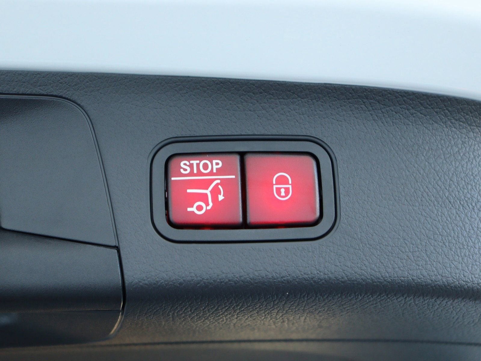 2025 Mercedes-Benz GLA GLA250 - Photo 19