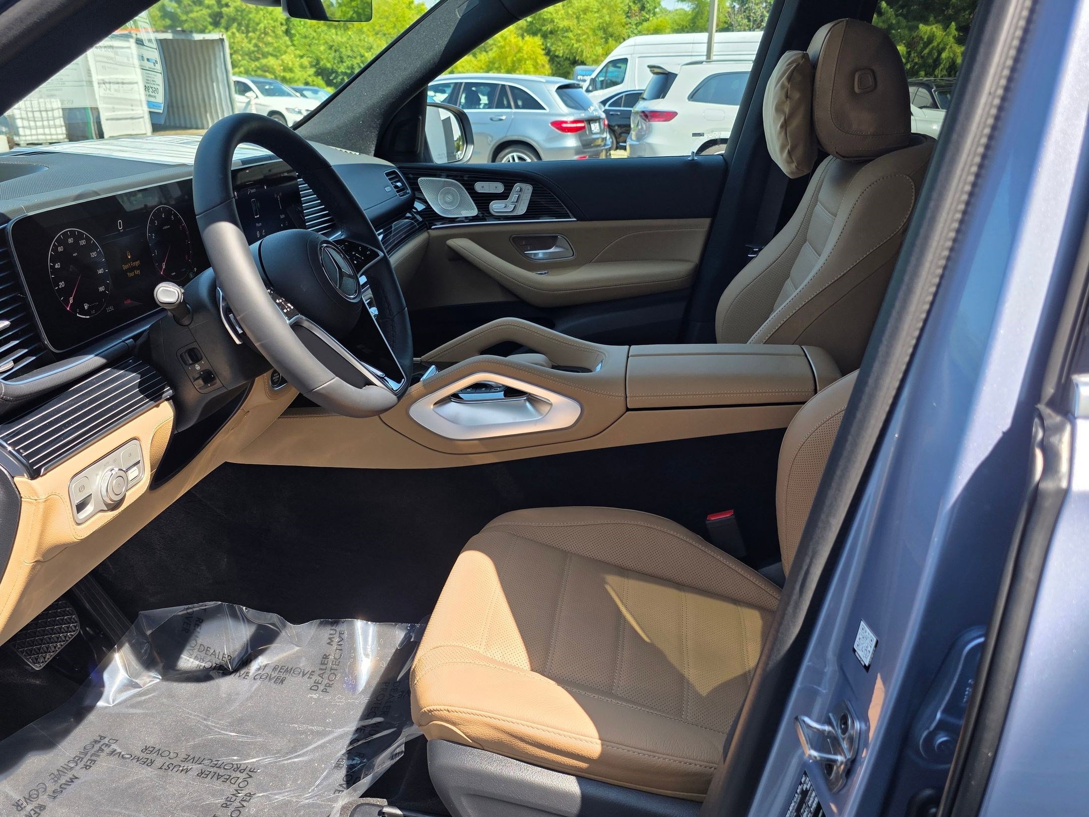 2026 Mercedes Benz GLE 450 4MATIC photo 3