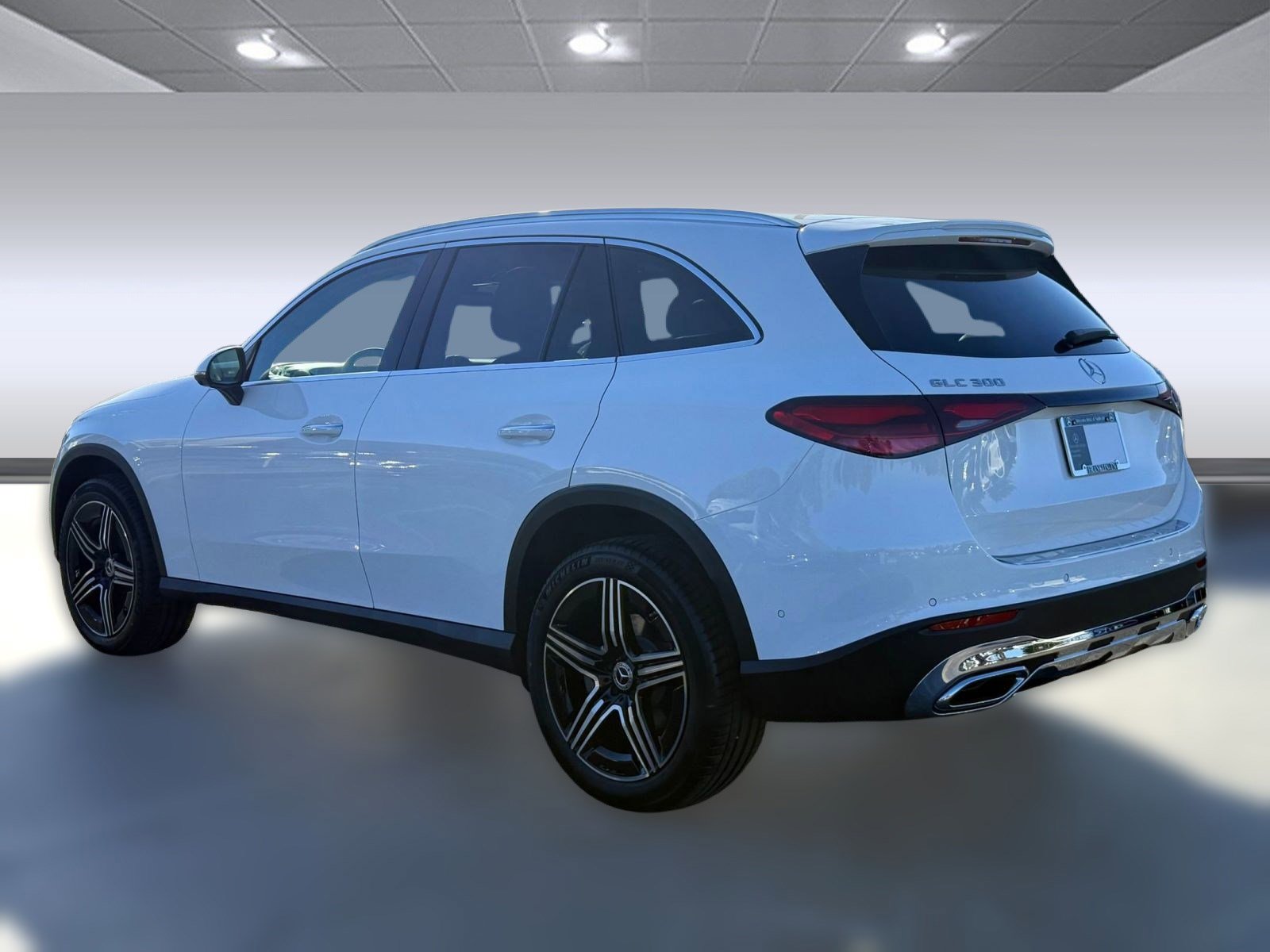 2026 Mercedes Benz GLC 300 4MATIC photo 3
