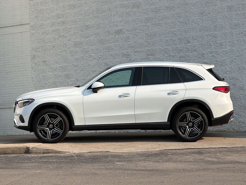 New 2026 Mercedes-Benz GLC 300 SUV