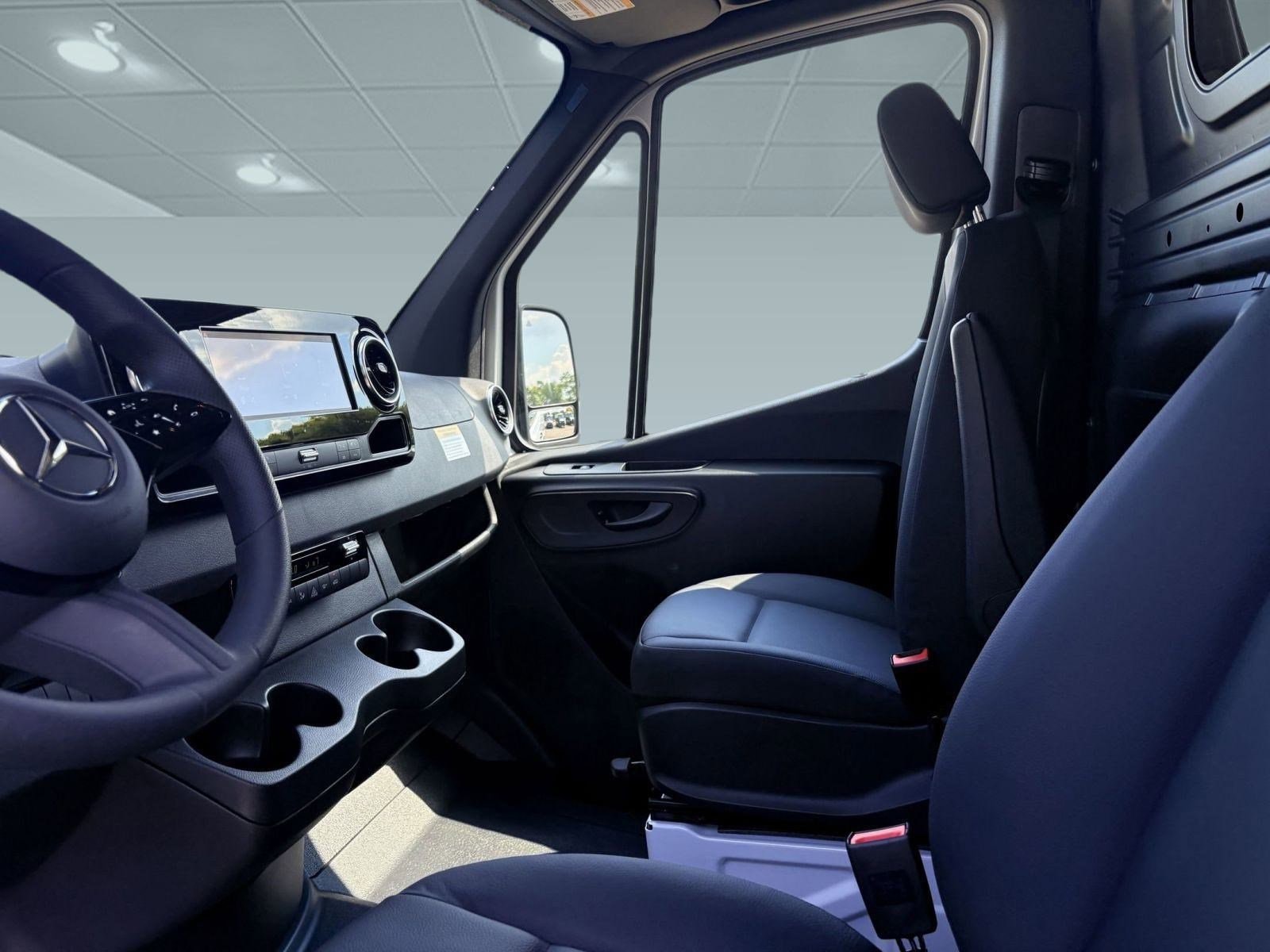 2025 Mercedes-Benz Sprinter Cargo Van Base - Photo 16
