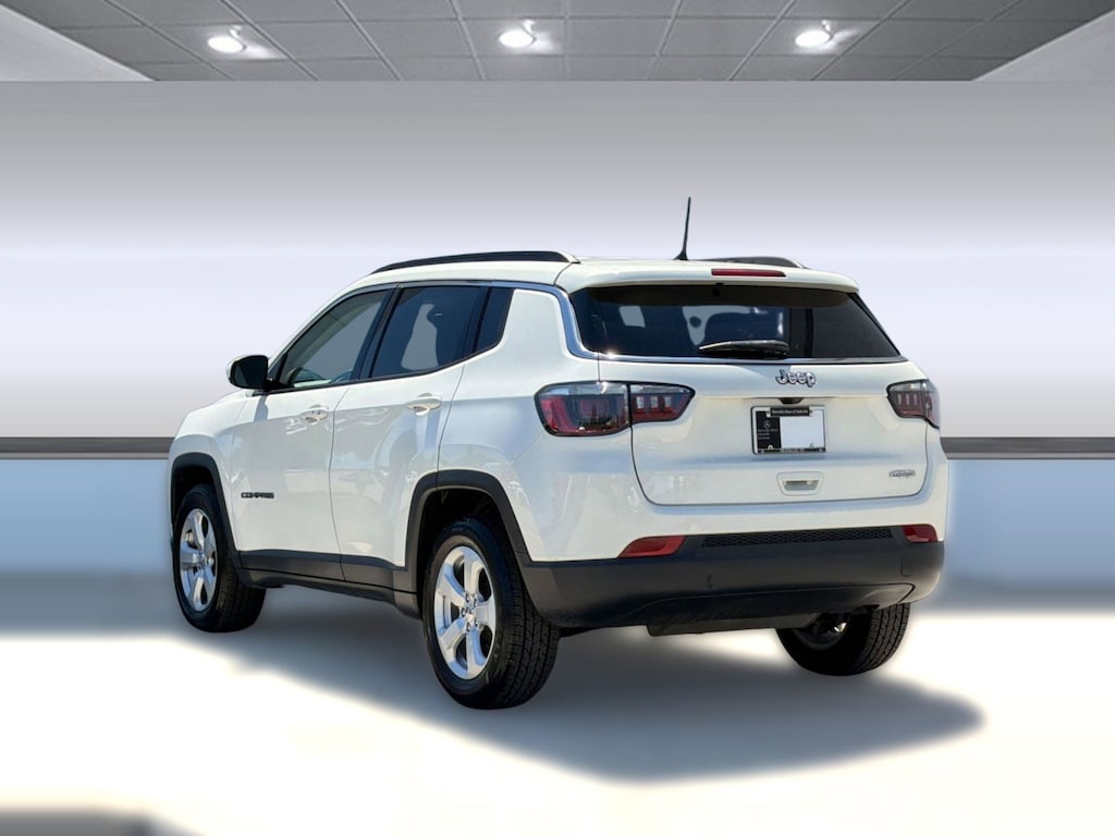 Used 2018 Jeep Compass Latitude SUV
