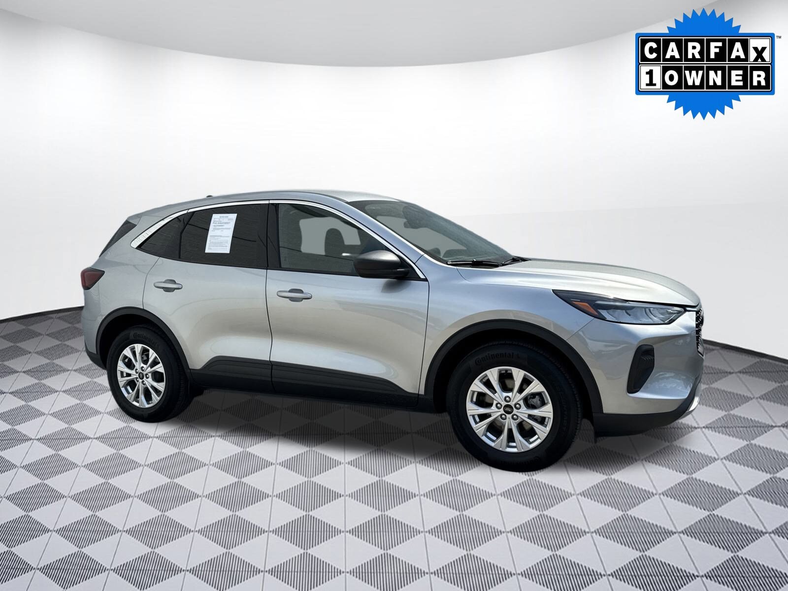 2023 Ford Escape Active photo 2