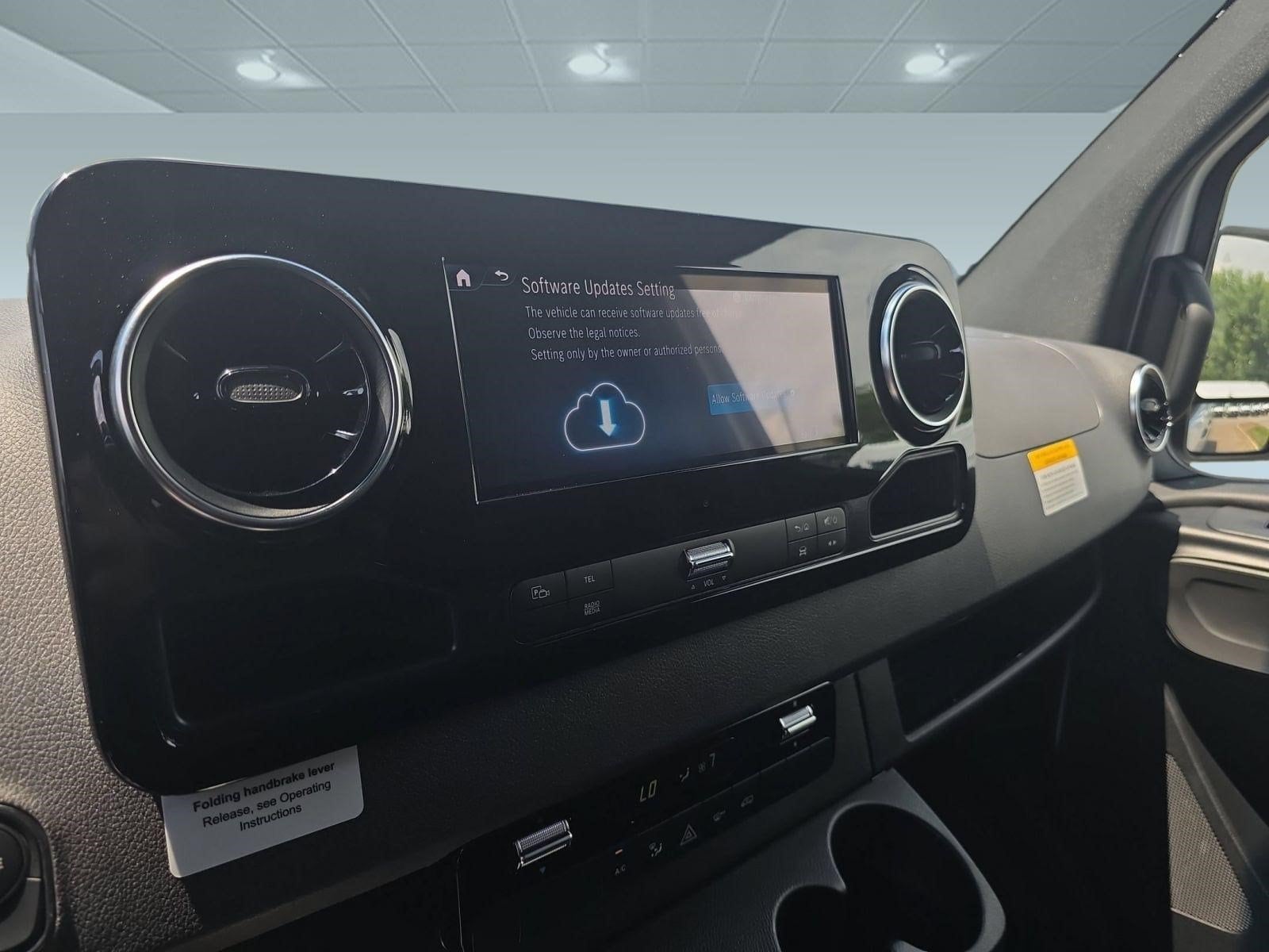 2025 Mercedes-Benz Sprinter Cargo Van Base - Photo 37