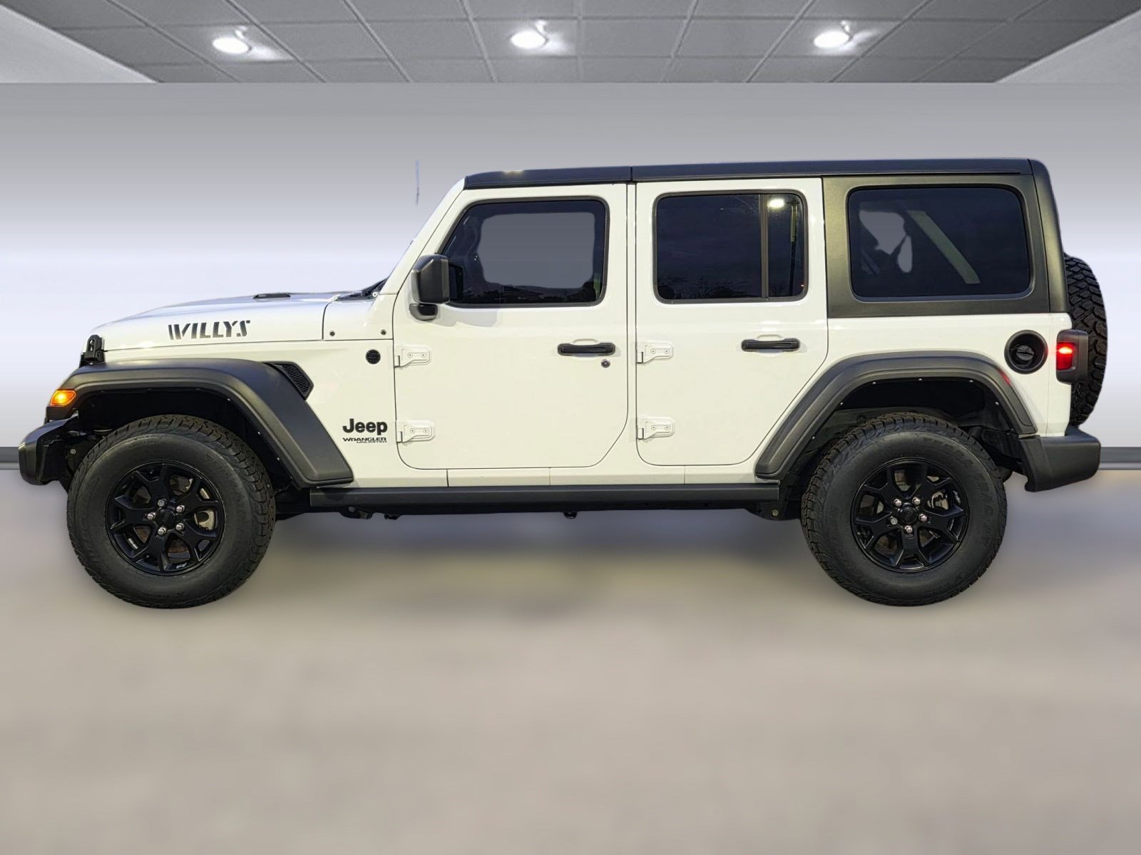 2021 Jeep Wrangler Unlimited Willys photo 2