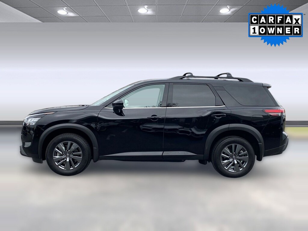Used 2024 Nissan Pathfinder SV SUV