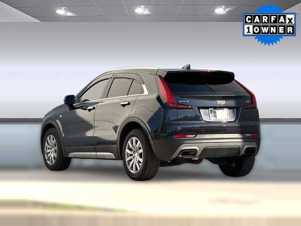 Used 2022 CADILLAC XT4 FWD Premium Luxury SUV