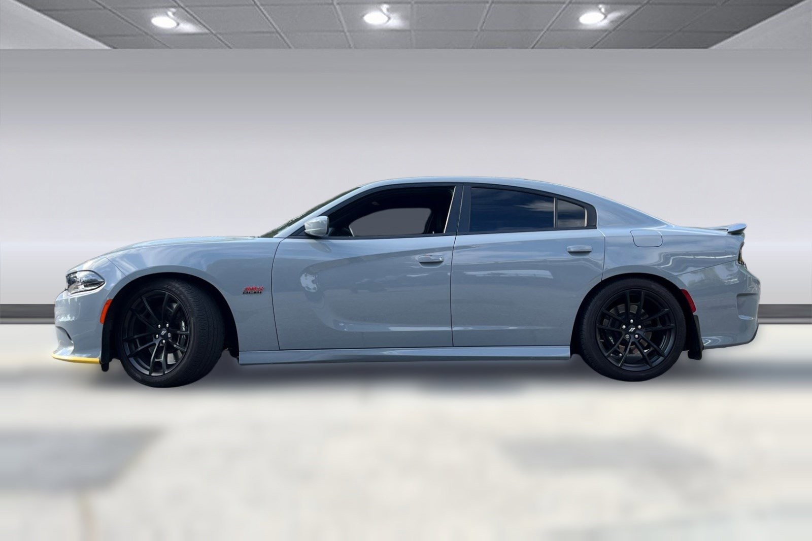 2022 Dodge Charger Scat Pack RWD photo 2