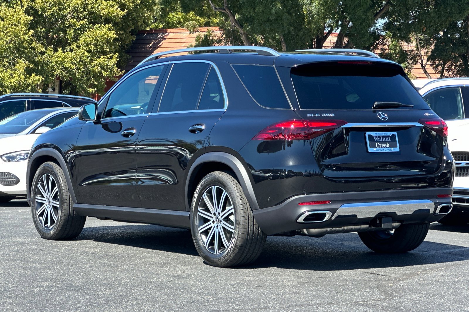 2026 Mercedes Benz GLE 350 4MATIC photo 3