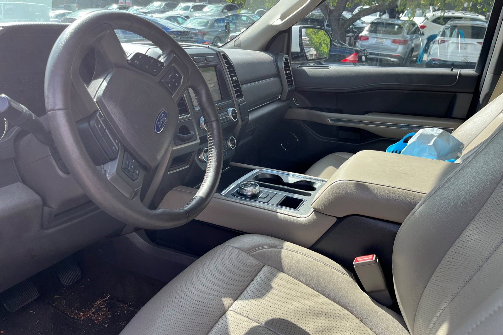 2019 Ford Expedition XLT 4x2 photo 3