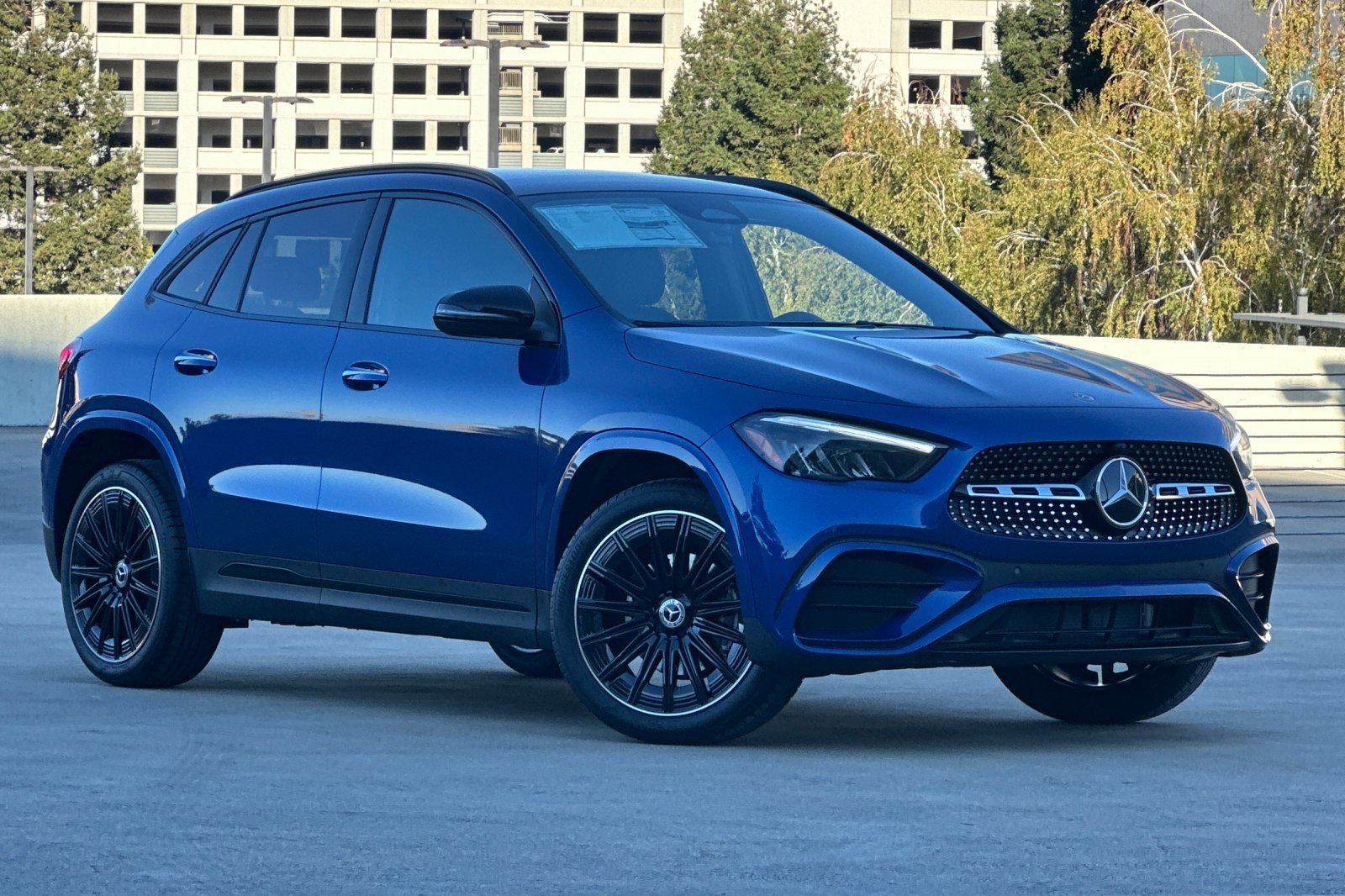 2025 Mercedes Benz GLA 250 photo 2