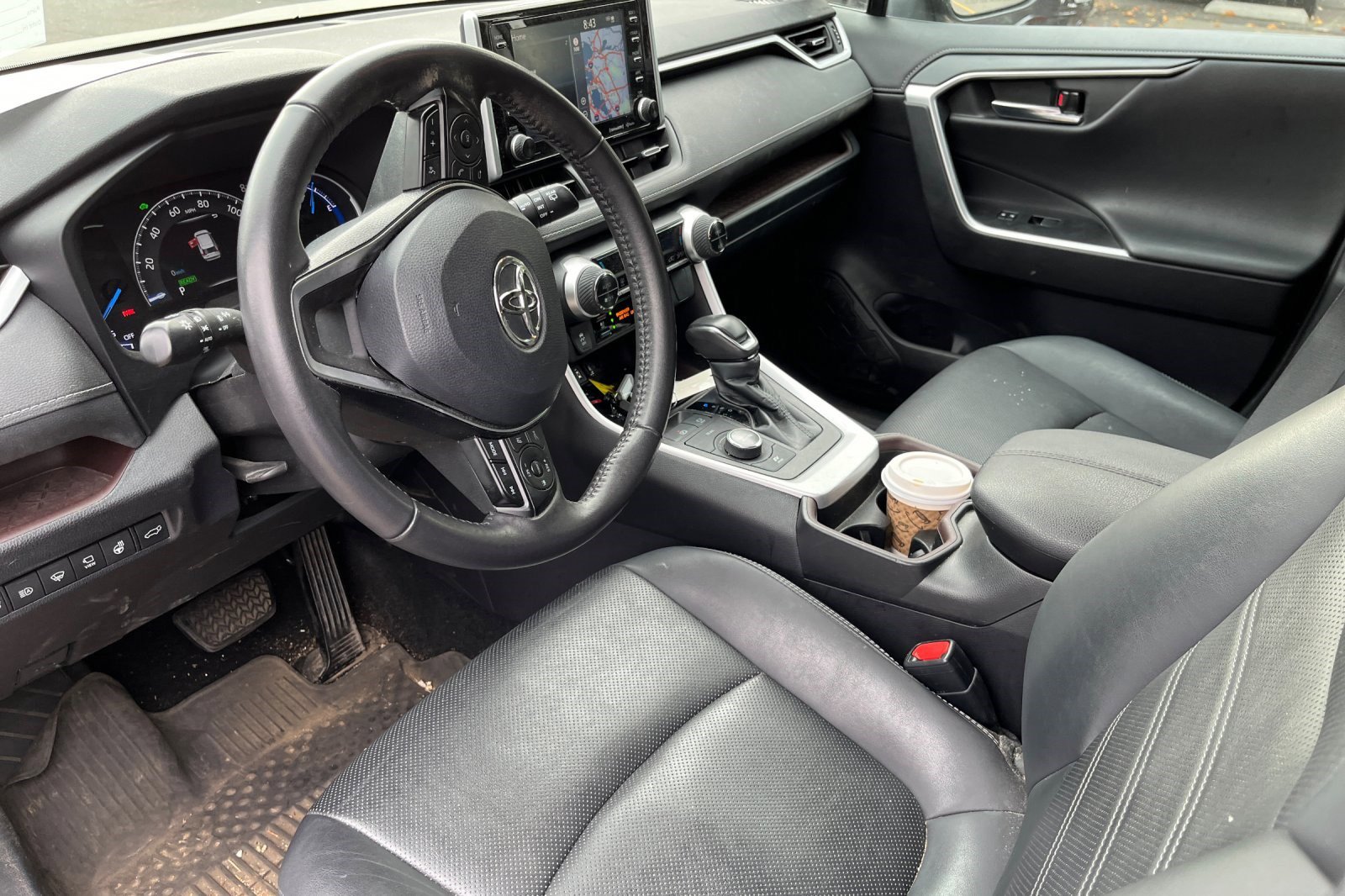 2021 Toyota RAV4 Hybrid Limited photo 3