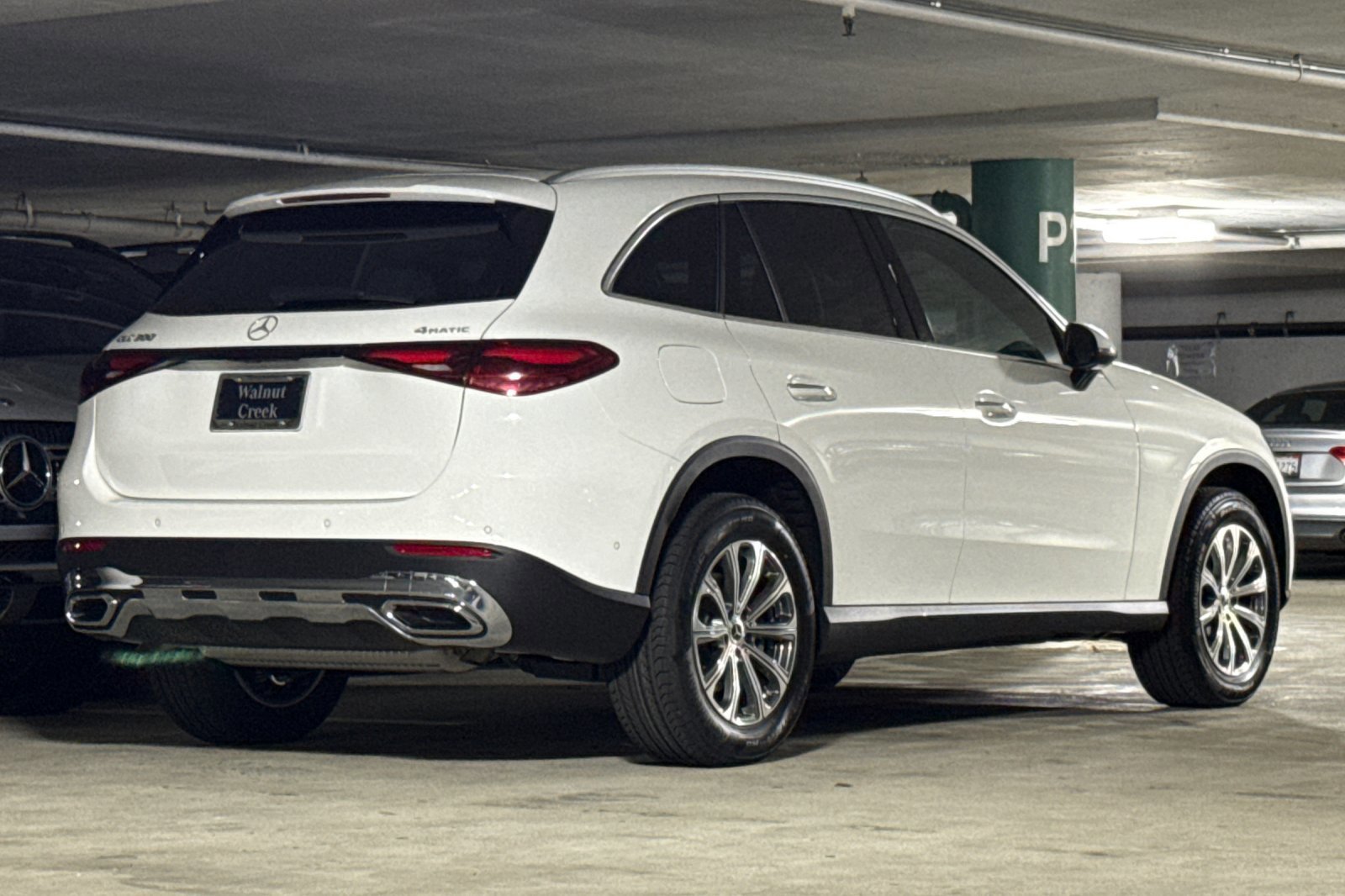 2026 Mercedes Benz GLC 300 4MATIC photo 3