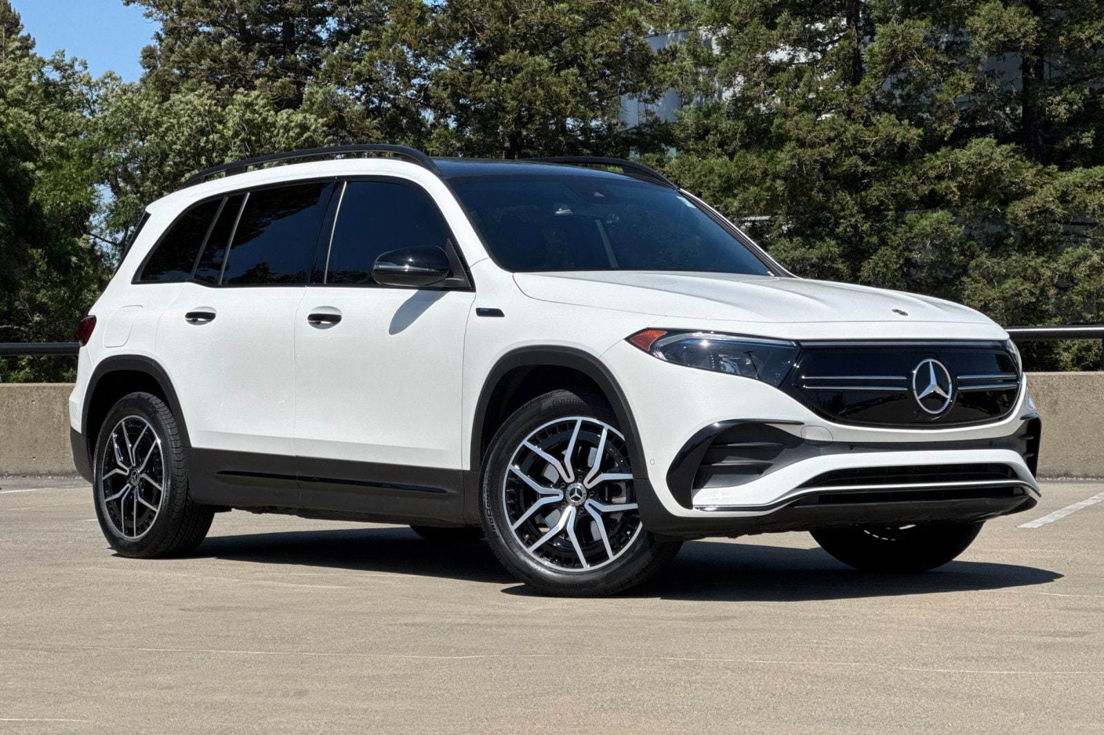 Certified 2022 Mercedes-Benz EQB Base with VIN W1N9M0KB9NN011639 for sale in Walnut Creek, CA