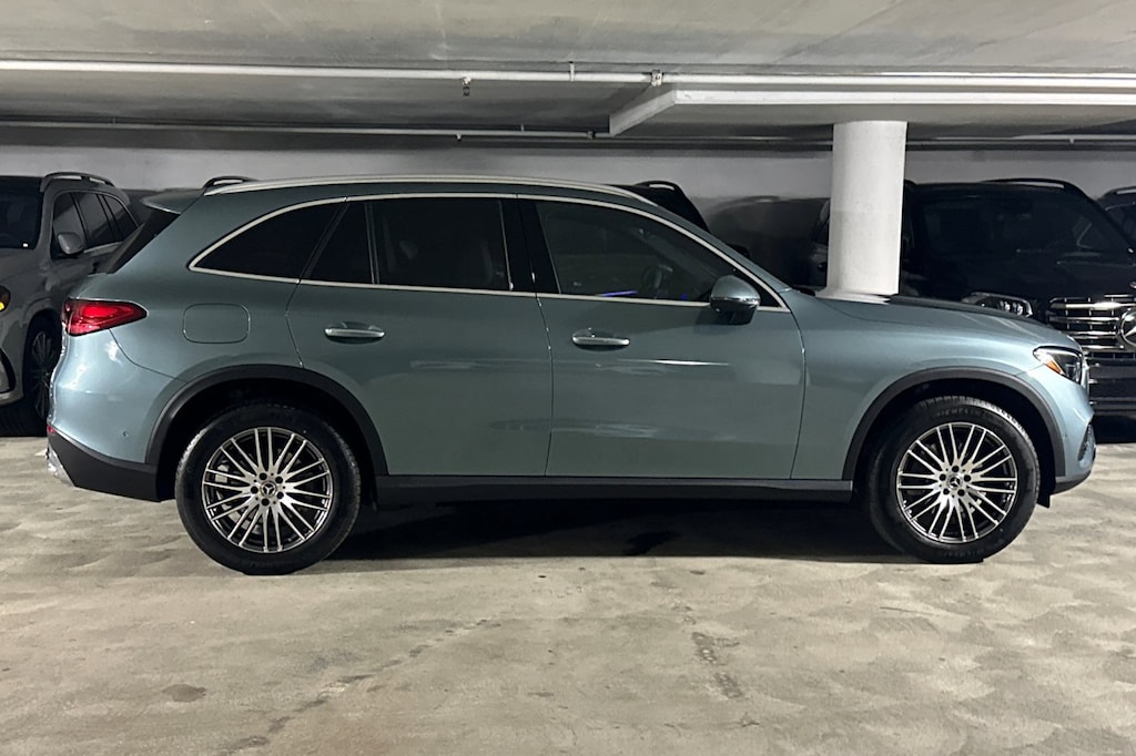 New 2026 Mercedes-Benz GLC 300  SUV