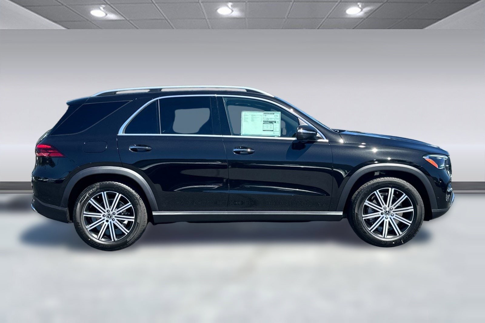 2026 Mercedes-Benz GLE 350 4MATIC SUV photo 6