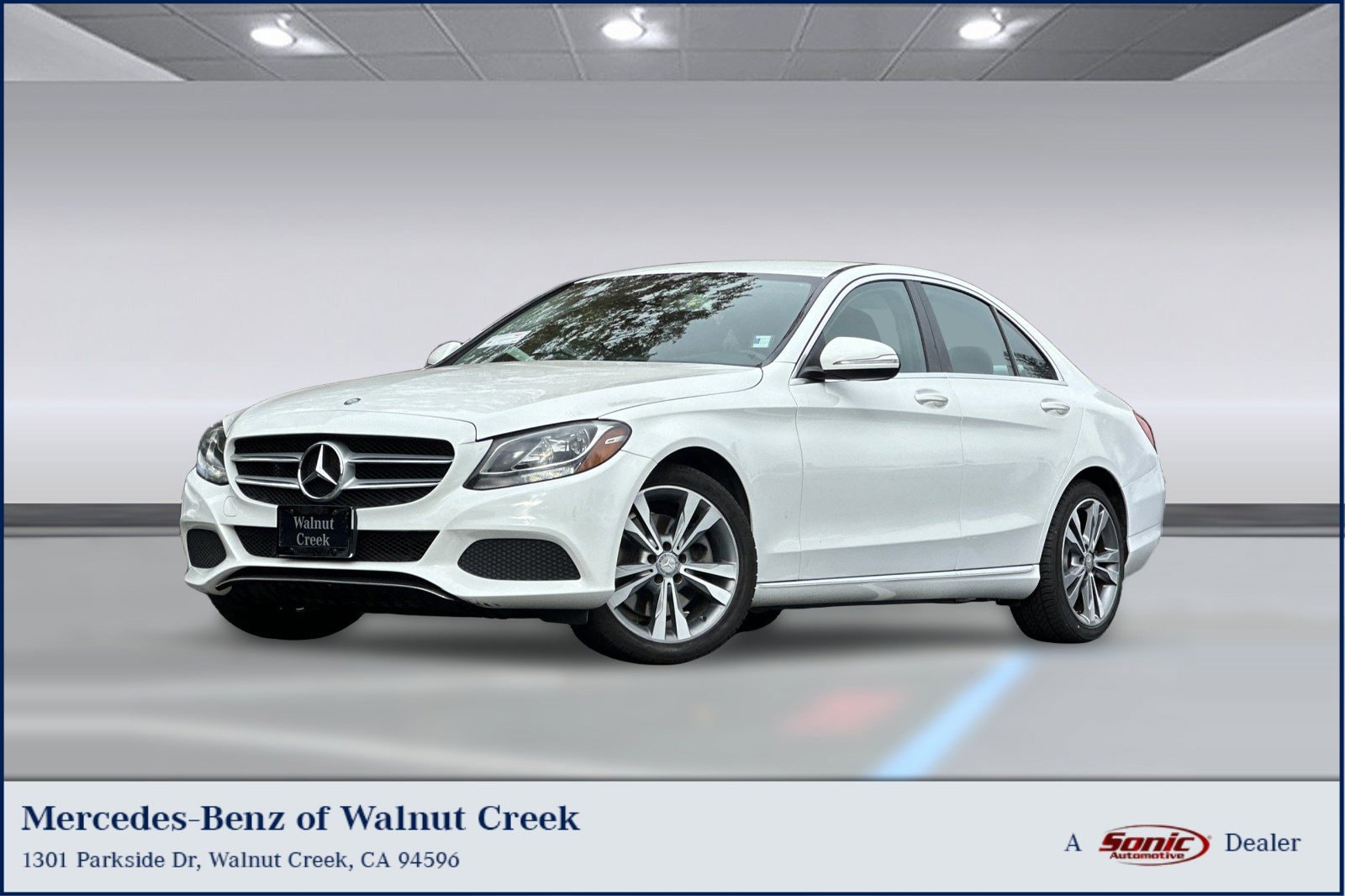 2015 Mercedes-Benz C-Class C300's photo