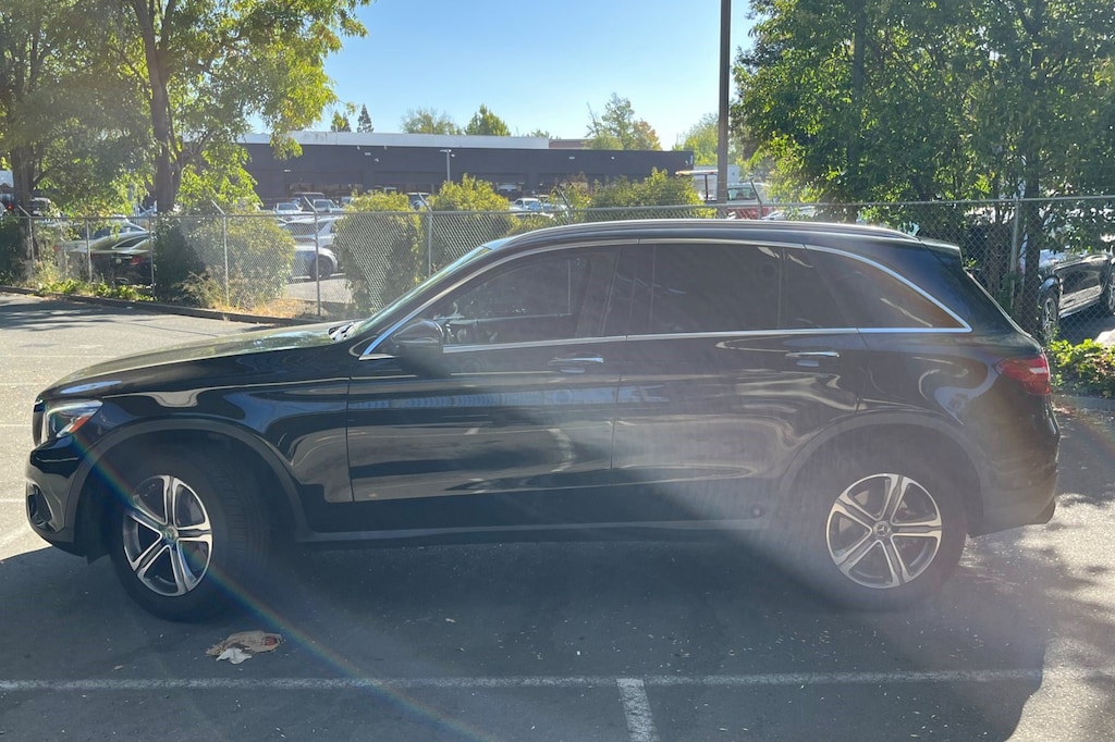 Used 2018 Mercedes-Benz GLC 300 4MATIC SUV SUV