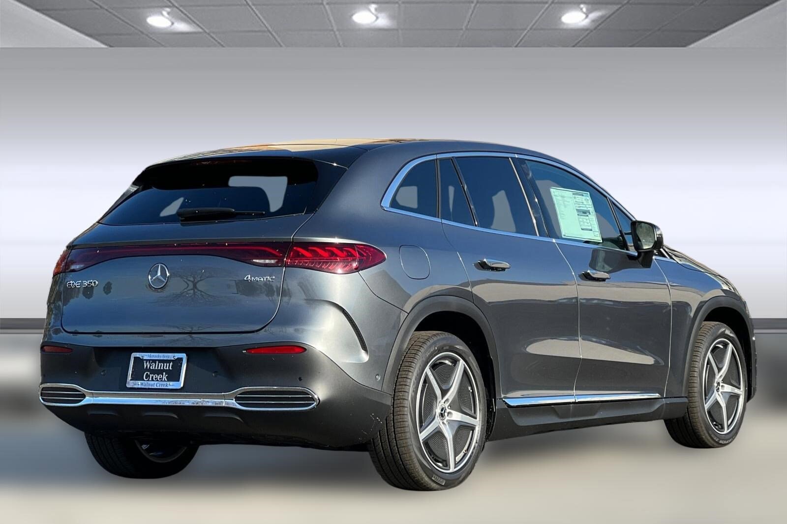 2025 Mercedes Benz 350 photo 3